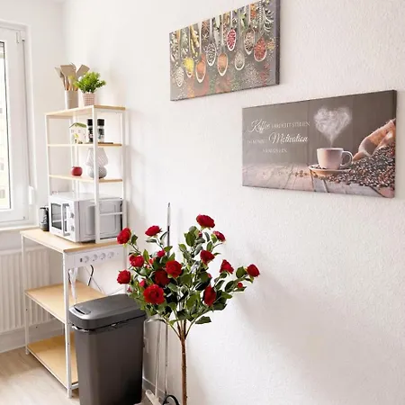 Modernes Mit Grossem Balkon, Waschmaschine & Netflix Зельце